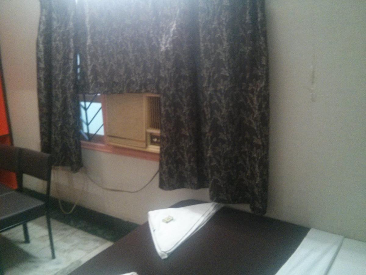 Oyo 5377 Hotel Raaj Bhaavan شيناي المظهر الخارجي الصورة